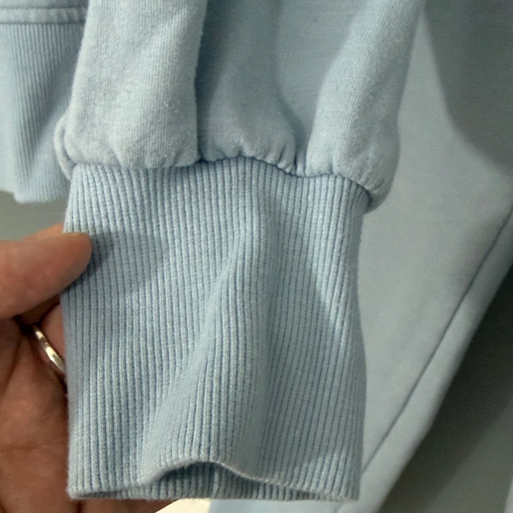 Asics Sky Blue Sweatshirt and Pants - Picture 2 of 9